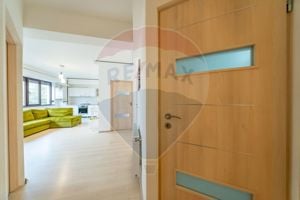 Apartament 3 camere, LUX- BLOC NOU,  Alfa, cu loc de parcare inclus - imagine 18