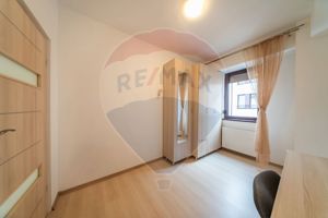 Apartament 3 camere, LUX- BLOC NOU,  Alfa, cu loc de parcare inclus - imagine 13