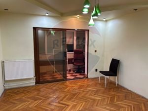 Apartament cu 3 camere de vânzare în zona Casa Sindicatelor - imagine 11