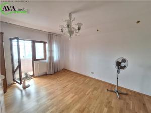 Apartament 2 camere decomandat ,nemobilata, zona Mioritei - imagine 9