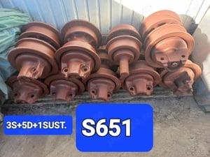 Role buldozer s651 si s1501, motrice,capac sprochet,