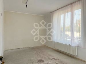 Apartament la casa de vanzare 88 mp si curte proprie in Iosia - imagine 15