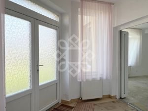 Apartament la casa de vanzare 88 mp si curte proprie in Iosia - imagine 14