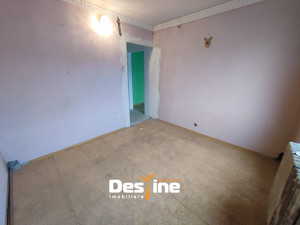 Apartament 2 camere semidecomandat 43 MP DE RENOVAT - Păcurari poștă - imagine 3