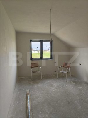 Duplex , 140mp,  zona Radauti - imagine 9