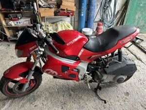  Vând Gilera DNA 180 cc înmatriculată Ro - imagine 2