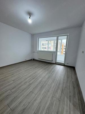 Vand Apartament 2 camere, RENOVAT, Drumul Taberei - imagine 5