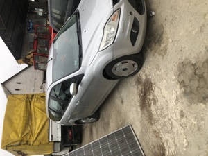 Ford focus 1,6 tdci 2008 si Ford focus 1,6 tdci 2009 accidentat ,porneste . - imagine 2