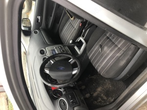 Ford focus 1,6 tdci 2008 si Ford focus 1,6 tdci 2009 accidentat ,porneste . - imagine 4