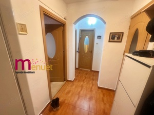 Apartament 2 camere,str.Neptun,decomandat,39mp - imagine 2