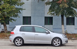 VW Golf 6 1.4TSI Navigatie SenzoriParcare DubluClima CamerăMarșarier Bluethoot DistribuțieSchimbata - imagine 2