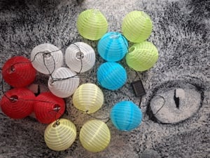 Lampioane LED pentru exterior cu alimentare solara  (folosite)