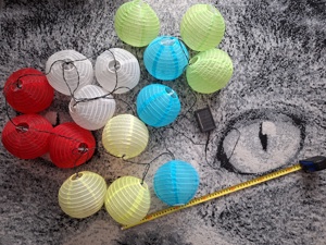 Lampioane LED pentru exterior cu alimentare solara  (folosite) - imagine 5