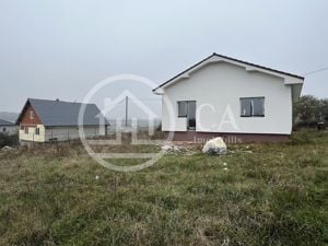 Casa pe nivel cu 4 camere de vanzare in Cihei, Bihor - imagine 16