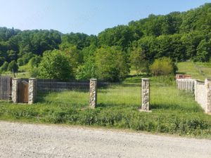 Teren 1,000mp în localitatea Cuejdiu, comuna Gârcina-punct Cruci, langa Schitul Cuejdi, Lac Cuiejdel - imagine 3