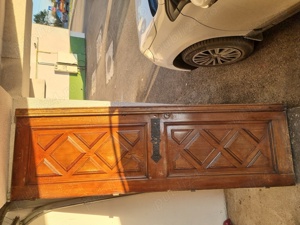 Uși din stejar masiv. 