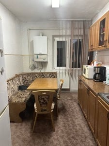 Apartament cu 3 camere în Calea Girocului decomandat langa Lidl