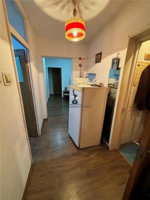 Vanzare Apartament 4 Camere Semidecomandat Piata Sudului-Tulnici - imagine 5