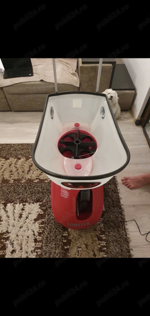 Vand Tun lansator mingi tenis profesional Nr 1 mondial