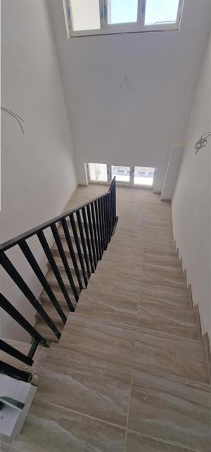 Apartament cu 3 camere 2 bai 2 balcoane de vanzare zona Brana - imagine 9