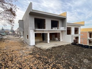 Duplex in ansamblu privat, 120 mp utili, zona Aerodrom Dezmir - imagine 3