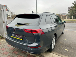 Volkswagen Golf 8 2.0 Tdi 116 cp 2021 - imagine 4