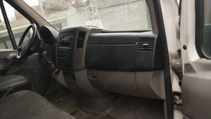Dezmembrez Mercedes Sprinter 2008 Euro 4 - imagine 9