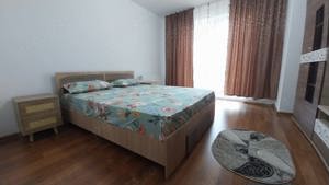 Apartament 3 camere, etaj 2, parcare privata Floresti central