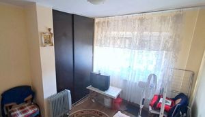 Apartament cu 3 camere, etaj intermediar - Micro 17 - imagine 6