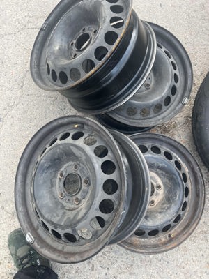 Jante otel originale pentru audi A4 ,A 5,A 6 ,A7 cu diametrul butuc 66,6mm, Diametru jante  16 inch