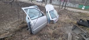 Vând piese golf 3  1.9diesel s-au schimb cu drujbă scule telivizor etc - imagine 5