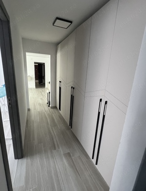 Apartament 3 camere - imagine 6