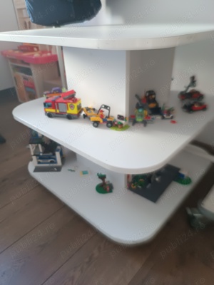 Vând masa pătrată pal melaminat alb  - imagine 2