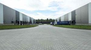 Parc logistic - Centura - Autostrada A2 - comision 0 - imagine 2