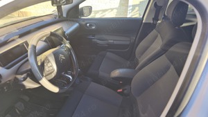 Citroen C4 Cactus 2015 1.2 benzina - imagine 5 Citroen C4 Cactus 2015 1.2 benzina - imagine 5