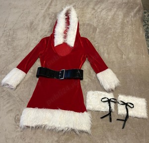 Vand costumatie de Craciunita, pentru femei, marimea M - rochie curea accesorii
