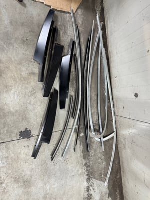 vand trimuri(ornamente usi Al)