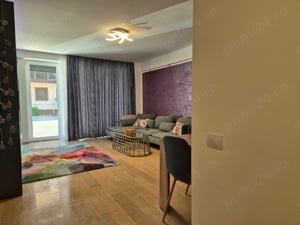 Ofer spre închiriere apartament 3 camere în Tomis Plus 