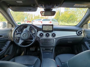 Mercedes CLA 200 vand schimb