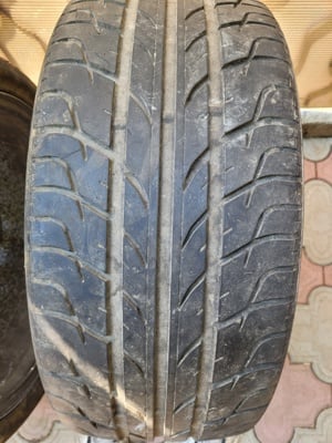 Lichidez- Vand ultimele anvelope 225/40/18 aproape gratis