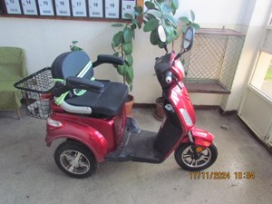 Vand Triciclu electric Volta VM4 fara permis