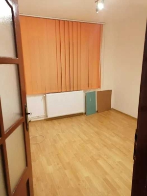 Apartament 3 camere zona Lipovei - imagine 2