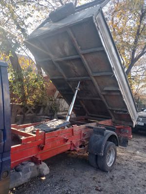 Dezmembrez Ford Transit  - imagine 2