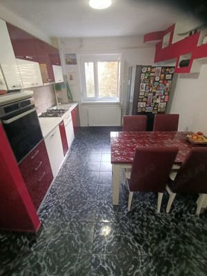 Proprietar vând apartament cu 2 camere în Șagului  - imagine 2