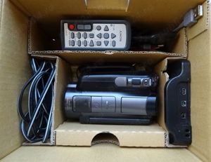 Camera Video Sony HDR-SR12E filmare FullHD 10.2 MP + Blitz Sony HVL-HFL1 - imagine 3