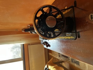 Mașină de cusut Singer - imagine 2