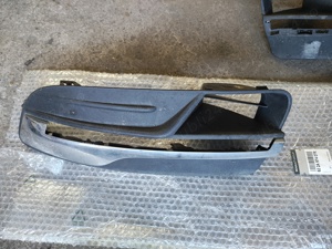 Grila stanga bara fata Renault Laguna  - imagine 3