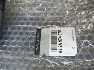 Grila stanga bara fata Renault Laguna 