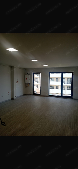 Apartament de vanzare cu parcare - imagine 3