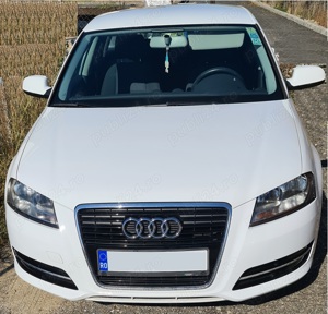 AUDI A3 Sportback 1.6 (MPI) an 2012, proprietar unic, cu numai 53.000 km (reali), in stare excelenta - imagine 2